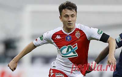 "Монако" уступил "Бресту" в чемпионате Франции, Головин впервые вышел на поле после травмы. Полузащитник сборной России получил повреждение 3 октября в матче против "Бордо"