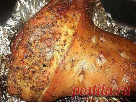 5 ВКУСНЕЙШИХ ВТОРЫХ БЛЮД 

1.Пьяная рулька.
2.Буженина по-домашнему 
3.Котлетки с картошкой в сметанно-томатном соусе! 
4.Мясные рулетики с картошкой в сливках
5.Курочка в кефире

ЖМИ ЧТОБЫ ВСТУПИТЬ В ГРУППУ  https://ok.ru/wumensklinarka

1.Пьяная рулька.

Ингредиенты:

рулька свиная 1.5 кг
морковь 0.5 шт
шпиговать
зубчик чеснока 5 шт
шпиговать
масло подсолнечное без запаха по вкусу
смесь перцев по вкусу
соль по вкусу
приправы по вкусу по вкусу
горчица острая по вкусу
пиво ...