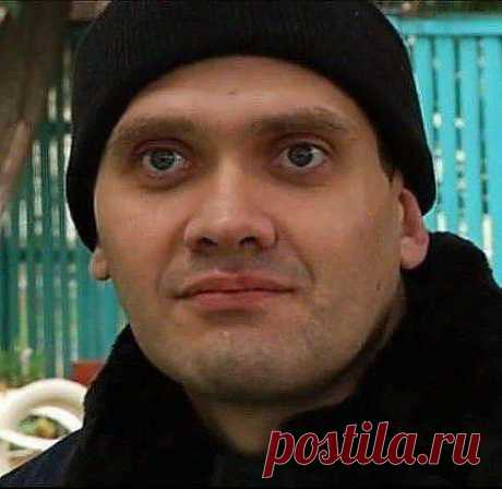 Парнишка после 1 Чеченской потерял память ! Лежит в психушке Ростовской обл ! Женщина которая скинула в Инет его фото уволена с работы , может кому то не хочется что бы память у него и не восстанавливалась ! А дома его ждут ! Люди опубликуйте это фото !