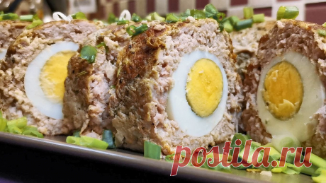 Мясной рулет с яичной начинкой: способ приготовления в пекарской бумаге на сухой сковороде | Рекомендательная система Пульс Mail.ru