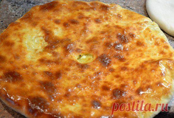 Осетинские пироги «Картофджын» – пирог с картошкой .