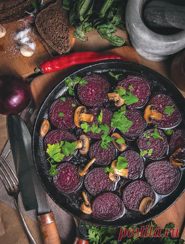 Порадоваться.... Вот и мне удалось приложить руку (и фотоаппарат) к прекрасному. Мои две работы попадут в новое печатное издание книги 