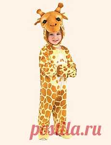 Не любить жирафов и не симпатизировать им просто невозможно. Это самое высокое животное на планете не только обладает красивой внешностью, но и имеет добрый нрав. Поэтому многие дети, выбирая карнавальный костюм, останавливают свой выбор на жирафах и жирафиках. А чтобы представить костюм на празднике, малышам пригодится короткое веселое стихотворение-визитка, а рядом с ним вы найдете описание движений, которыми должны сопровождаться слова персонажа.