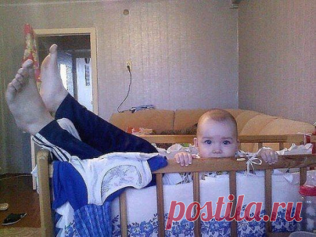 Папы тоже устают)))
