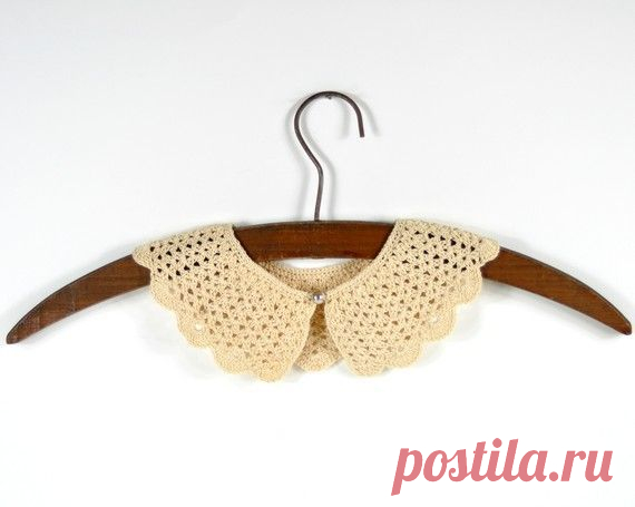 Vintage Crochet Collar
