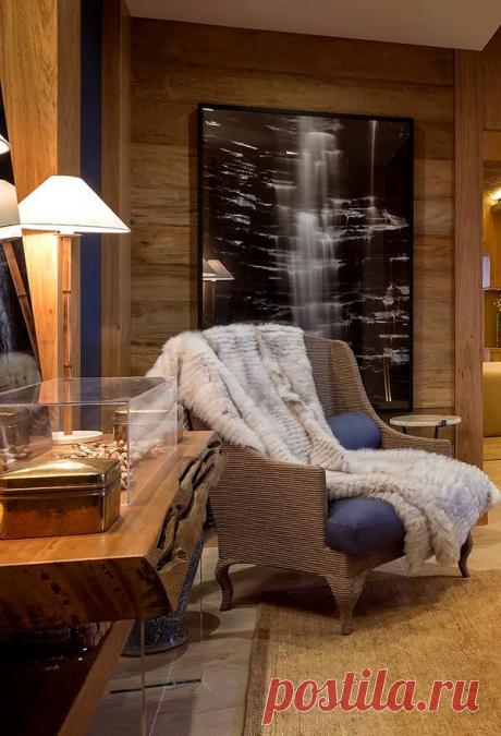 Дерево в интерьере дома | Фотографии красивых интерьеров