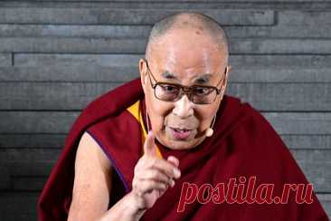 Далай-лама назвал телеоператора толстым и посоветовал сесть на диету