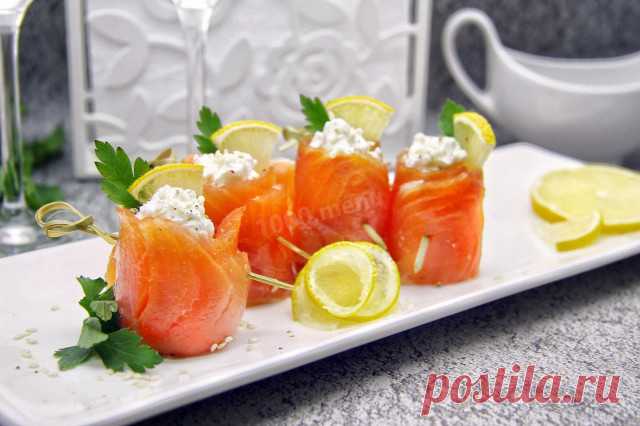Рулетики из семги с творожным сыром рецепт с фото пошагово - 1000.menu