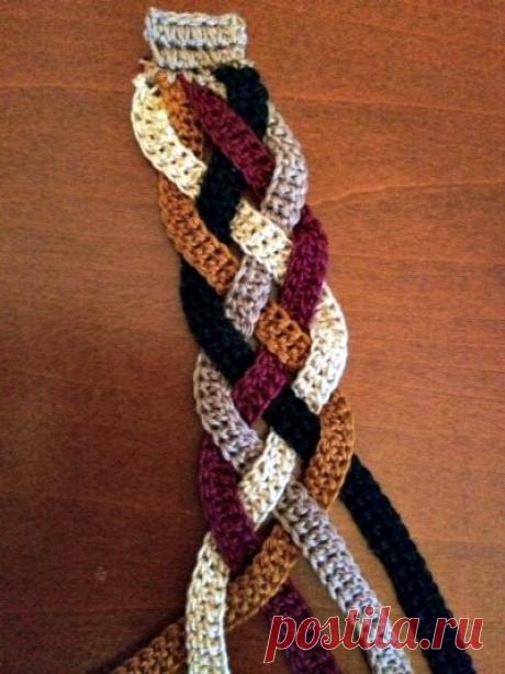 Scale Down a Scarf for an Elegant Bracelet - CrochetMe