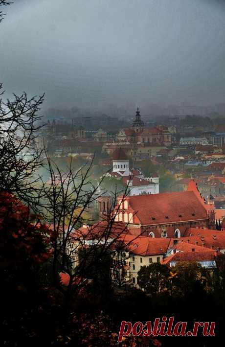 Foggy Morning, Vilnius, Lithuania Copyright: Joanna…  |   Pinterest • Всемирный каталог идей