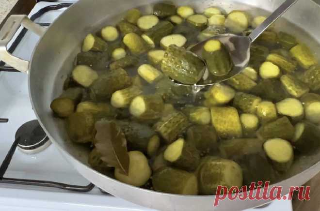Всю зиму не могла нарадоваться этими огурчиками: маринованные огурцы по-фински. Никакой стерилизации, всё очень просто). Всю зиму не могла нарадоваться этими огурчиками: маринованные огурцы по-фински. Никакой стерилизации, всё очень просто). Делюсь рецептом в комментарии