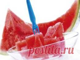 8 советов, как выбрать спелый и сладкий арбуз - Кухня - Аргументы и Факты