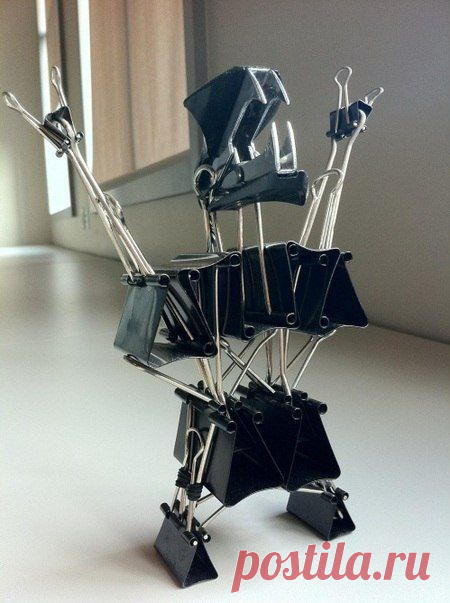 Злой дух ежеквартальной отчетности :) / Занимательная реклама