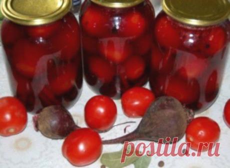 Маринованные помидоры с огурцами и свеклой