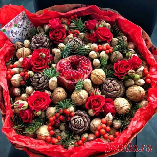 NUT BOUQUET 06, букет из орехов, купить ореховый букетОреховый букет с красными розами