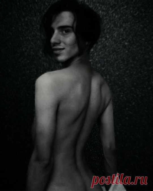 Slava Volk Певец