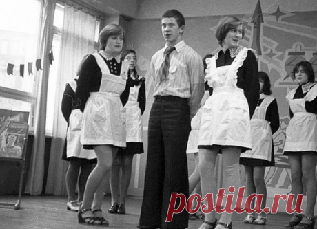 Какими были обычные школьные будни старшеклассников конца 1970-х | ЛЮБИМОЕ ВРЕМЯ | Яндекс Дзен