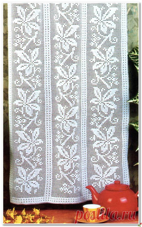Листья - штора в филейной технике.