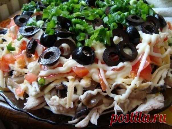 Салат «Здоровье» с грибами и сыром