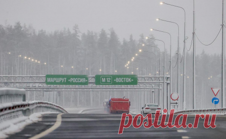 Счетная палата нашла проблемы в финансировании автотрассы в Китай. Строительство трассы М-12 Москва — Казань подорожало почти на ₽300 млрд, до ₽911,7 млрд, указала Счетная палата. Правительство уже подтвердило увеличение сметы на проект, но аудиторы предупреждают о недостаточности финансирования