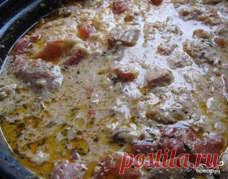 Свинина по-римски 
https://povar.ru/recipes/svinina_po-rimski-15679.html

Свинина по-римски - пошаговый кулинарный рецепт на Повар.ру
Сочная, ароматная и невероятно нежная свинина с настоящим итальянским темпераментом. Мы приготовим ее легко и быстро, а приятные воспоминания об этом блюде еще долго не будут давать вам покоя.