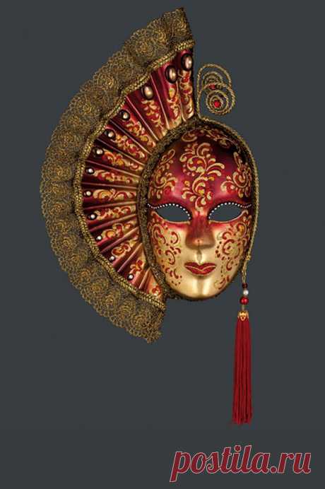 Venetian Mask | Iberica Iberica  Iberica authentic venetian mask in papier mache. Handcrafted according to the original Venice carnival tradition. Manifactured in Venice by the famous venetian masters. Each item is provided with certificate of authenticity.