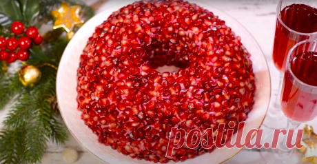 Салат гранатовый браслет с курицей — классический рецепт на Eda.Video