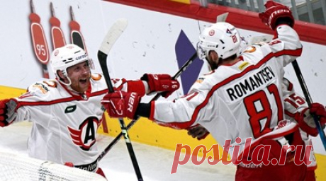 128 минут без голов и провалы в обороне: «Спартак» и СКА второй раз потерпели поражение в 1/4 финала Кубка Гагарина. «Спартак» в гостях проиграл «Металлургу» и второй матч серии 1/4 финала Кубка Гагарина. Подопечные Алексея Жамнова нанесли 33 броска в створ ворот соперника, но так и не смогли застать врасплох 20-летнего Илью Набокова, продлив безголевую серию до 128 минут 31 секунды. А хозяева отличились лишь однажды, причём в равных составах в начале третьего периода, до этого не реализовав…