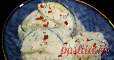 Первое, что я готовлю из молодых кабачков! Быстрое и до чертиков вкусное блюдо за 30 минут. С удовольствием едят даже привередливые дети. — Готовим дома