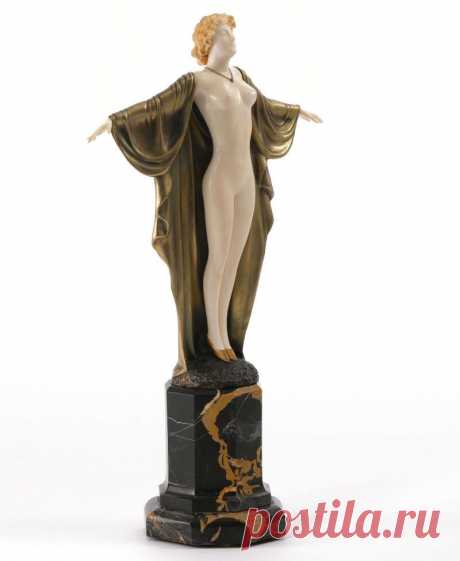 ОЖИВШАЯ БРОНЗА