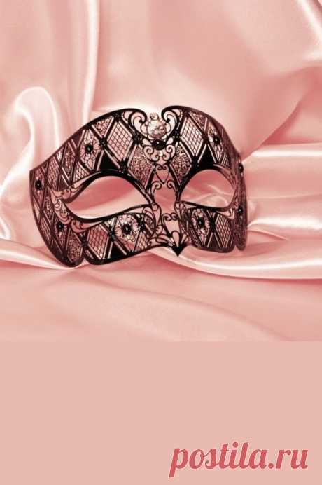 Venetian Mask Clark