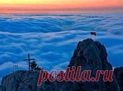КРЫМ – Сергей Семенов добавил 6 фотографий в альбом Небесный Ай-Петри