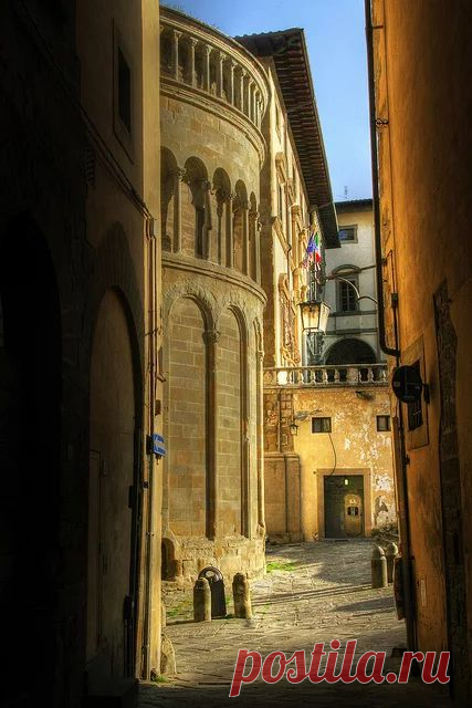 AREZZO  |  Pinterest