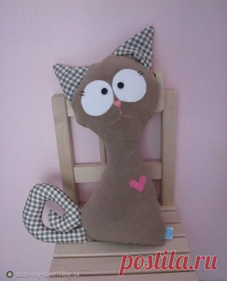 Коты - подушки. Идеи.