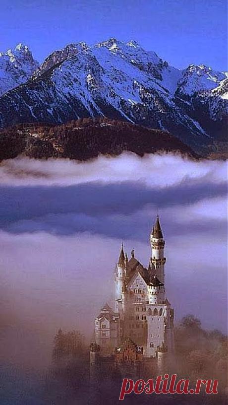 Замок Нойшванштайн, Бавария, Германия