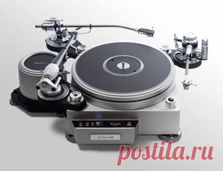 TechDAS Air Force III turntable