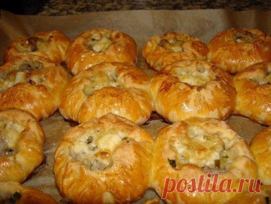 Недавно вот сидела и думала чего бы его новенького приготовить. Тут мне позвонила соседка и подсказала рецептик 