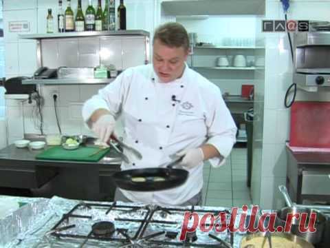 Бефстроганов с грибами и картофельными рости | passion.ru