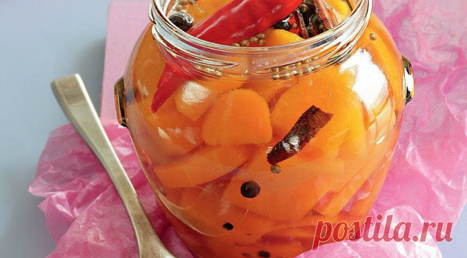 Маринованная тыква с пряностями, можно есть через 24 часа