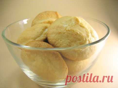 Кокосовое печенье.