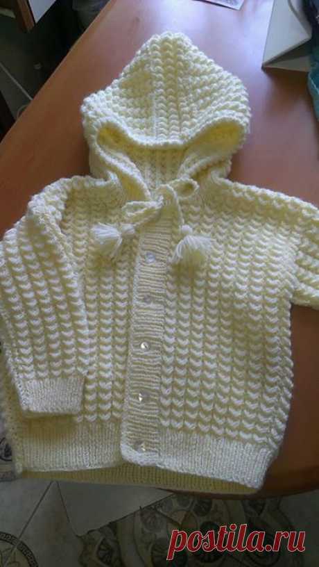 (4) Facebook