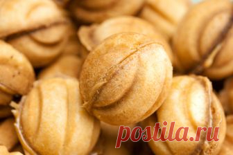 Любимая вкусняшка детства: ″орешки″ со сгущенкой! Вот тот самый рецепт! 
Самое любимое печенье.

«Орешки» - это печенье нашего детства, без которых не обходился ни один праздник.
Мы предлагаем вам побаловать свои вкусовые рецепторы и воспоминания этой незабываемой вкусняш…