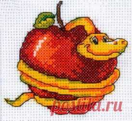 Маленькие вышивки.