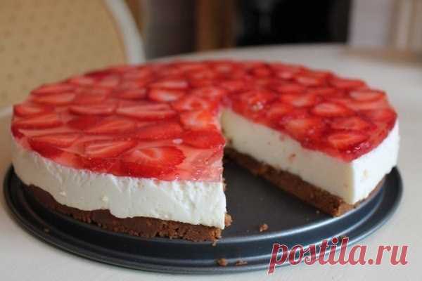 Творожный чизкейк: низкокалорийный ПП-десерт!  Творожный чизкейк: низкокалорийный ПП-десерт!

На 100 грамм всего — 95 Ккал!
Белки: 13 г
Жиры: 3 г
Углеводы: 3.6 г
Ингредиенты: 
Для коржа:
Овсяная мука — 4 ст.л
Подсластитель — по вкусу
Кефир 1% — 3 …