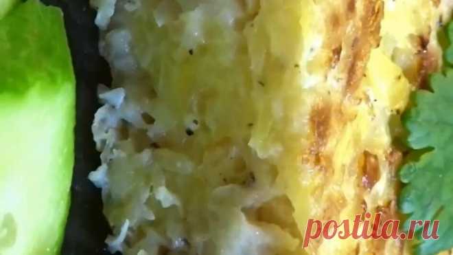 Маленький кусочек куриное филе и три картошки, а какая вкуснятина получается