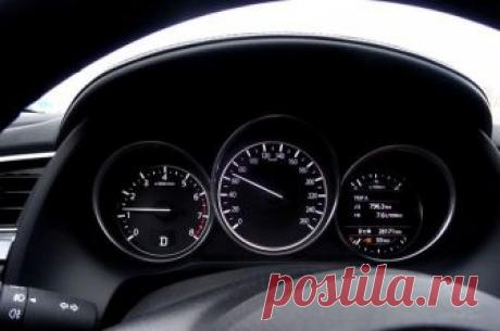 Полезно ли для машины тормозить двигателем? О том, как правильно беречь мотор и трансмиссию, а также тормозные механизмы, рассказывает автомобильный эксперт Вячеслав Субботин.