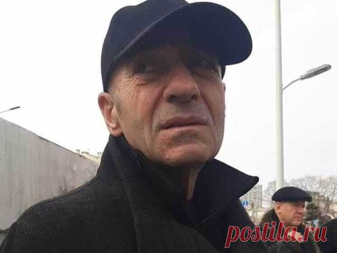 Маскарад окончен: почему Игорь Крутой в 70 лет решил сказать правду о звездной элите Статья автора «Обсудим звезд с Малиновской» в Дзене ✍: Вы когда-нибудь видели, как в светском раю внезапно лопаются шарики с грехами? Вот и я нет, пока не грянул этот гром среди ясного неба.