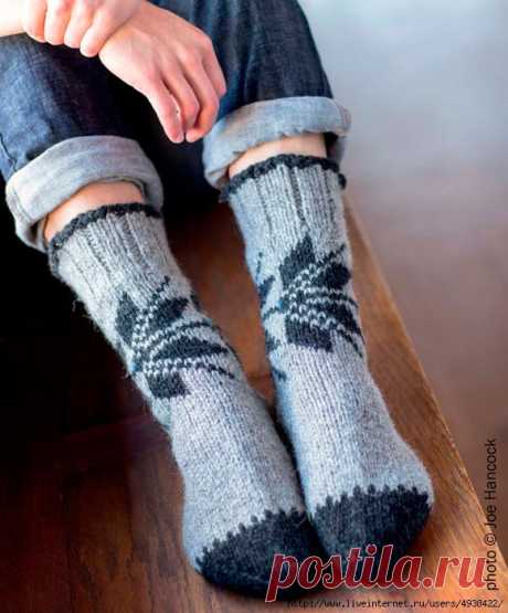 Вязаные мужские носки H&amp;#228;rm&amp;#228; Socks by Lucinda Guy.