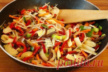 HOY EMPEZAMOS LA DIETA: SALTEADO DE VERDURAS CON POLLO