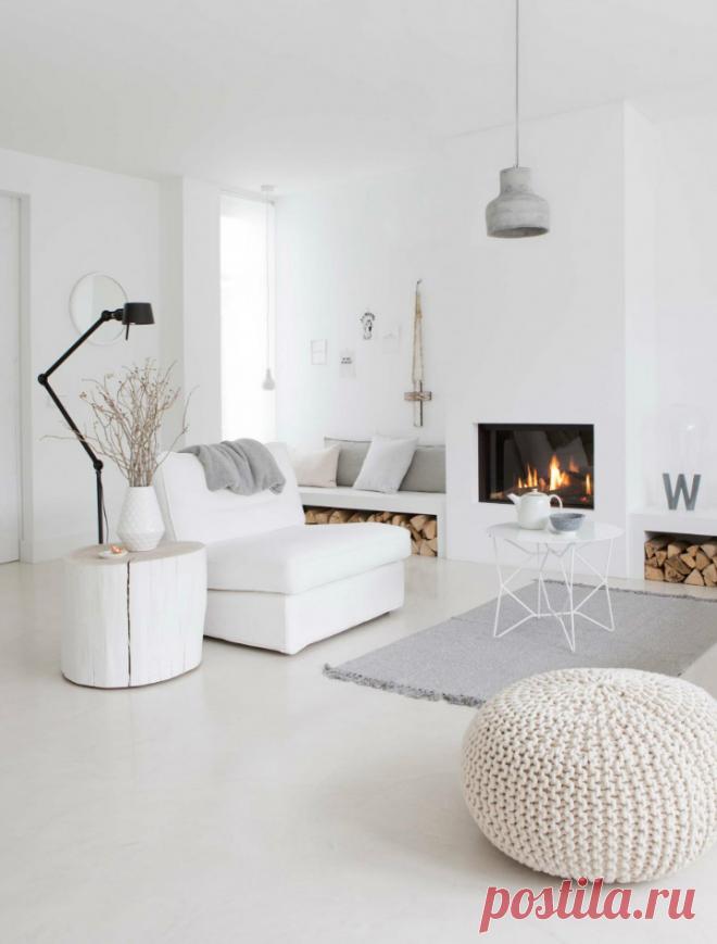 Утонченный белоснежный интерьер